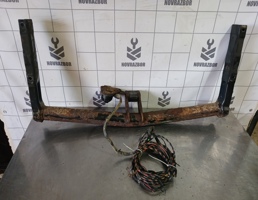 Сцепное устройство (Фаркоп) для VW Passat B5 96-00  запчасти бу