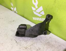 Кронштейн гидроусилителя для Audi 80  90  B3  86-91  запчасти бу