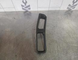 Накладка двери передней правой для Audi 80  90  B3  86-91  запчасти бу