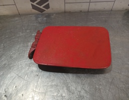 Лючок бензобака для Mazda 323 BA 94-98  запчасти бу