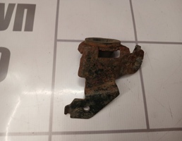 Кронштейн (сопут. товар) для Renault Megane 3 09-16  запчасти бу