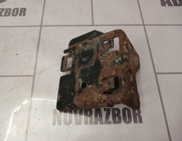 Кронштейн (сопут. товар) для Peugeot 307 2001-2008  запчасти бу