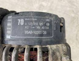 Генератор для Ford Escort /Orion 1995-1998  запчасти бу