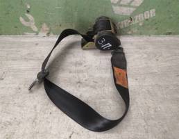 Ремень безопасности для VW Passat B4 94-96  запчасти бу