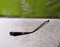 Поводок стеклоочистителя передний правый для VW Transporter T2 T3 79-92  запчасти бу