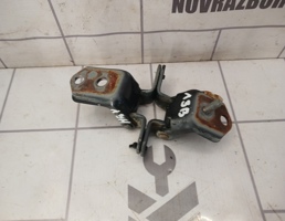 Петля двери задней левой верхняя для Mazda Mazda 3  BK  02-09  запчасти бу