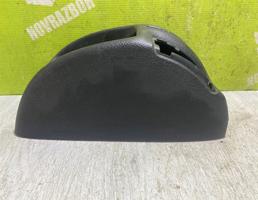 Консоль для Peugeot 206 98-12  запчасти бу