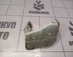 Кронштейн крепления крыла для Renault Megane 3 09-16  запчасти бу