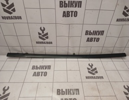 Молдинг передней правой двери для Ford Focus 2 05-08  запчасти бу