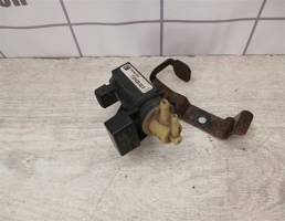 Клапан электромагнитный для Opel Astra H / Family 2004 >  запчасти бу