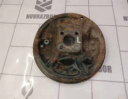 Щит опорный задний левый для Renault Logan 2005-2014  запчасти бу