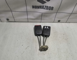 Ответная часть ремня безопасности для Audi A6 (C4) 1994-1997  запчасти бу