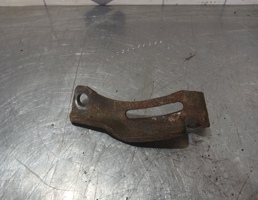 Кронштейн генератора для Mazda 323 BA 94-98  запчасти бу