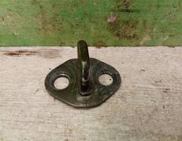 Ответная часть замка двери для Mitsubishi Space Wagon (N3,N4) 1991-2000  запчасти бу