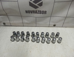 Гайка колеса для Hyundai Solaris 2010-2017  запчасти бу