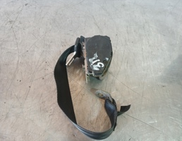 Ремень безопасности для Audi 80  90  B3  86-91  запчасти бу