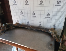 Балка задняя для VW Golf 4 Bora 97-05  запчасти бу