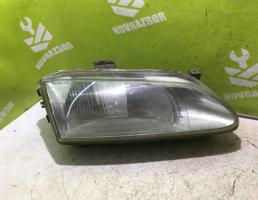 Фара правая для Renault Scenic 96-99  запчасти бу