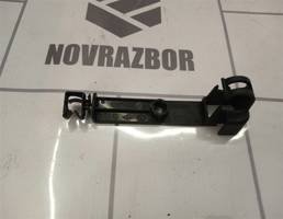 Кронштейн для Renault Logan 2005-2014  запчасти бу