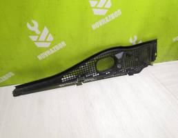 Решетка стеклоочистителя для Renault Logan 2005-2014  запчасти бу