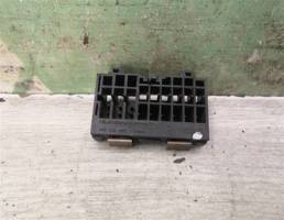 Разъем для VW Passat B4 94-96  запчасти бу