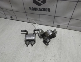 Петля двери для Suzuki SX4 2006-2013  запчасти бу