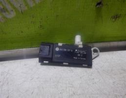 Антенна для VW Caddy 3 2004-2015  запчасти бу