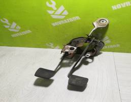 Блок педалей для Peugeot 206 98-12  запчасти бу