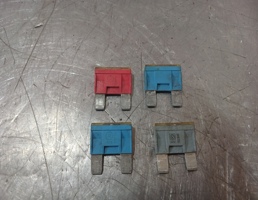 Предохранитель для Renault Logan 2005-2014  запчасти бу