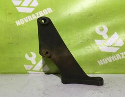 Кронштейн для Kia Sportage 1994-2004  запчасти бу