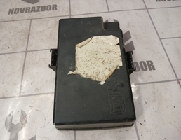 Крышка блока предохранителей для Ford Transit 06-13  запчасти бу