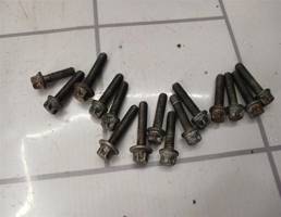 Болт для Opel Zafira A 99-05  запчасти бу