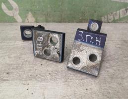 Петля двери для VW Polo Classic 95-02  запчасти бу