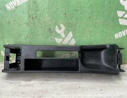 Консоль для VW Passat B4 94-96  запчасти бу