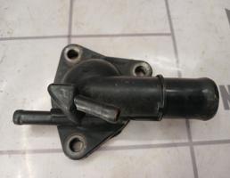 Крышка термостата для Mazda Mazda 3  BK  02-09  запчасти бу