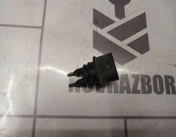 Датчик для VW Passat B5 96-00  запчасти бу