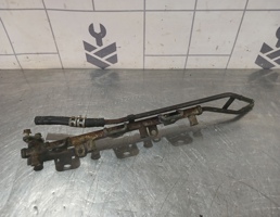 Рейка топливная (рампа) для Mazda 323 BA 94-98  запчасти бу