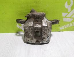 Суппорт передний правый для Mitsubishi Galant 6 E30 1988-1993  запчасти бу