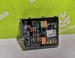 Блок предохранителей для VW Caddy 3 2004-2015  запчасти бу