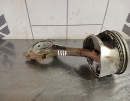 Поршень с шатуном для Opel Astra G 1998-2005  запчасти бу