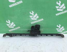 Трапеция стеклоочистителей для Audi 100 200 (44) 83-91  запчасти бу