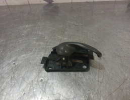 Ручка двери внутренняя правая для Fiat Punto 2 (188) 99-10  запчасти бу