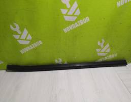 Уплотнитель стекла двери для Kia Optima 3 2010-2015  запчасти бу