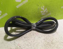Уплотнитель двери для Ford Focus 2 05-08  запчасти бу