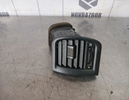 Дефлектор воздушный для Skoda Fabia 2007-2015  запчасти бу