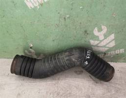 Гофра воздуховода для VW Passat B4 94-96  запчасти бу