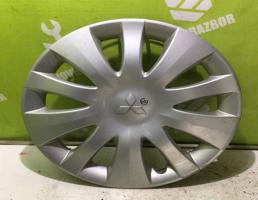 Колпак декоративный для Mitsubishi Galant 8  EA 97-03  запчасти бу