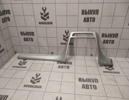 Накладка декоративная для Skoda Yeti 2009-2018  запчасти бу