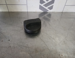 Крышка маслозаливной горловины для VW Golf 4 Bora 97-05  запчасти бу