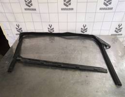 Уплотнитель стекла двери для Skoda Octavia A5 1Z   04-13  запчасти бу